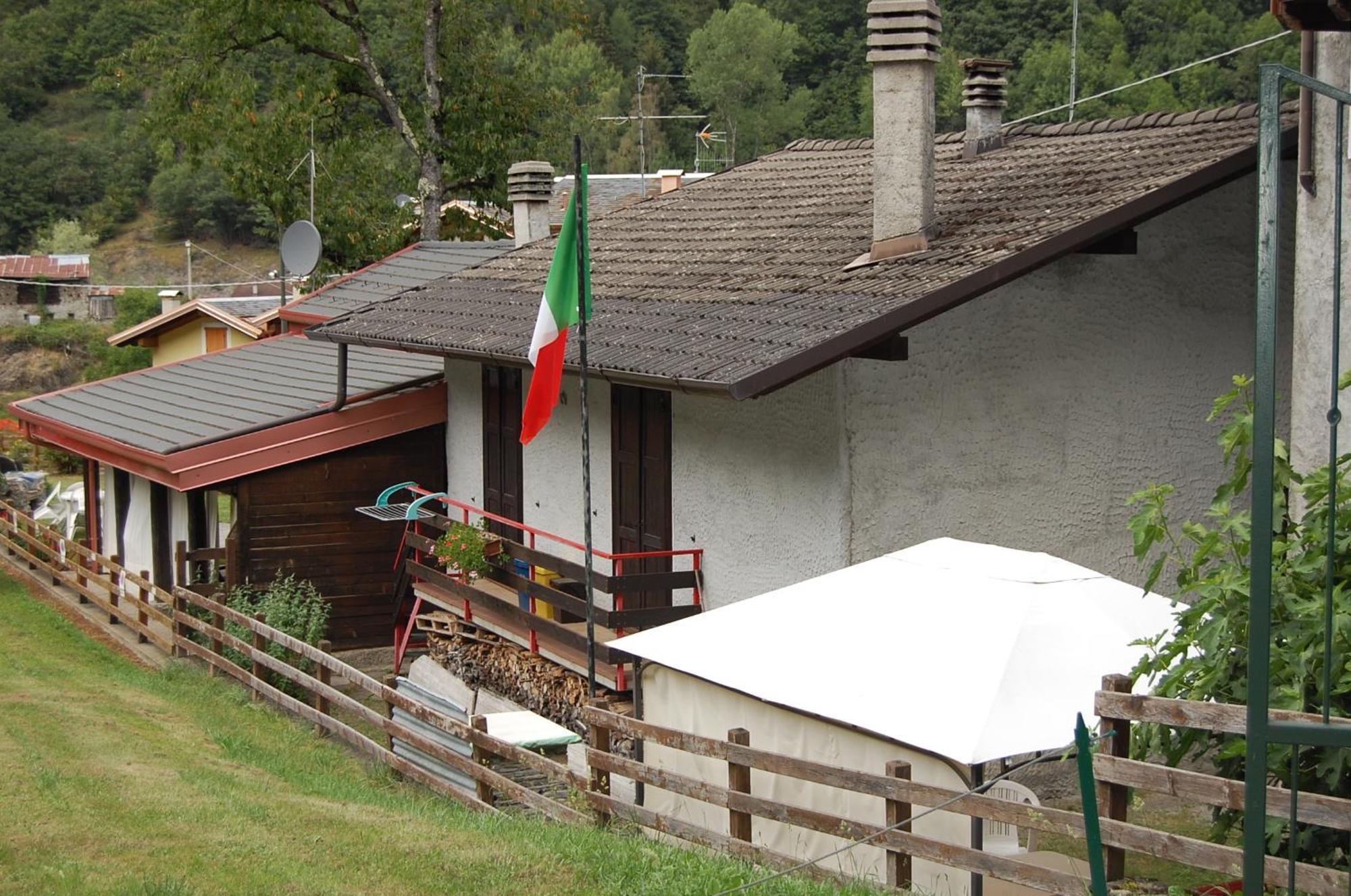 Villa Casa Valentino Corteno Golgi Esterno foto